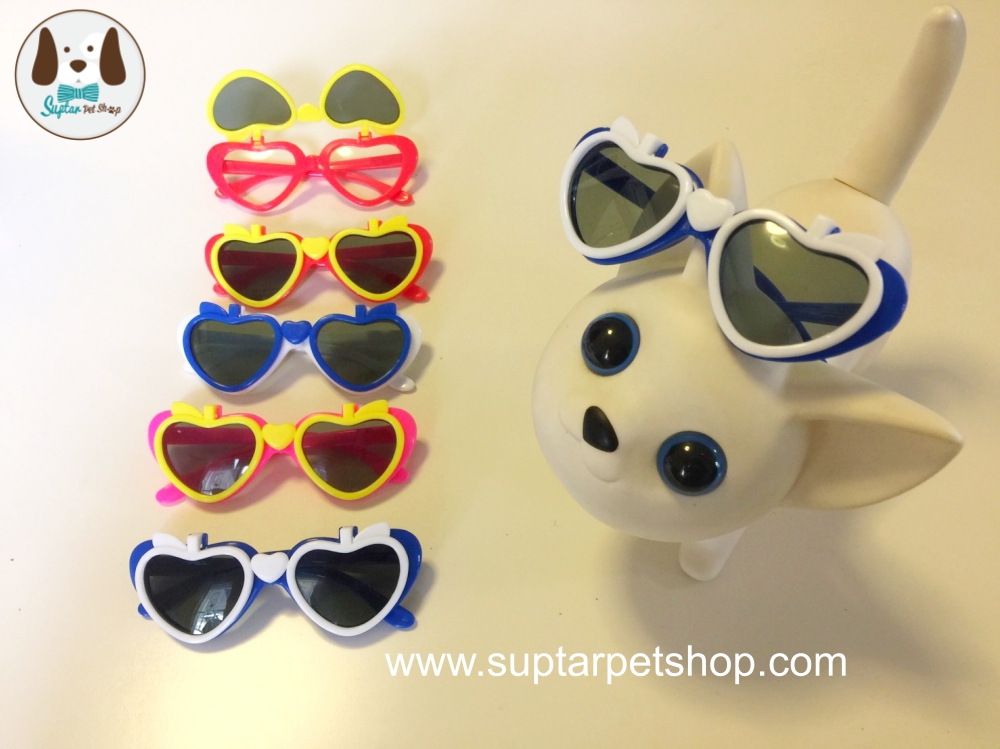 suptarpetshop.com20161103-05แว่นตาสุนัข.jpg